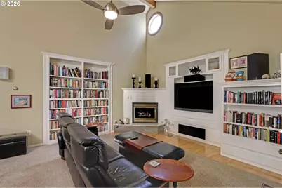 1933 SW Broadleaf Dr, Portland, OR 97219 - Photo 13