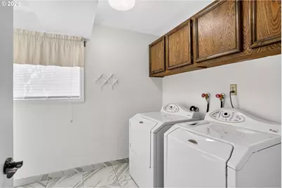 10774 SE 99th Dr, Happy Valley, OR 97086 - Photo 41