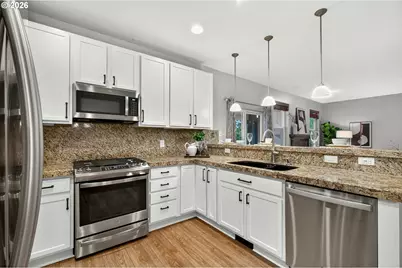 17000 NW Gables Creek Ln, Beaverton, OR 97006 - Photo 11