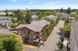 9817 NE Irving St, Portland, OR 97220 - Photo 23