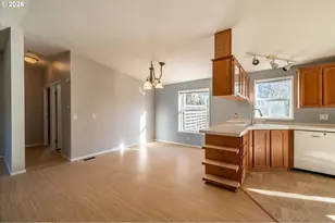 887 Jackson Ave, Bandon, OR 97411 - Photo 15