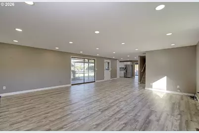 10605 NE 117th Ave, Vancouver, WA 98662 - Photo 7