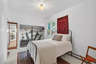 381 N Main St, Dufur, OR 97021 - Photo 17