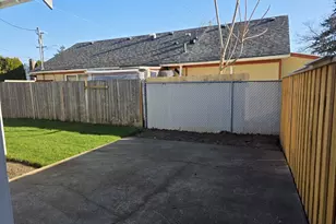 10104 SE Holgate Blvd, Portland, OR 97266 - Photo 21