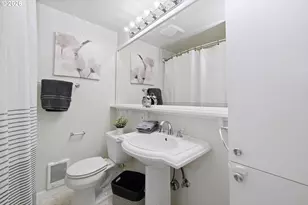 815 NW Merrie Dr, Corvallis, OR 97330 - Photo 23