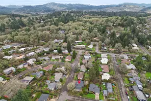 815 NW Merrie Dr, Corvallis, OR 97330 - Photo 3