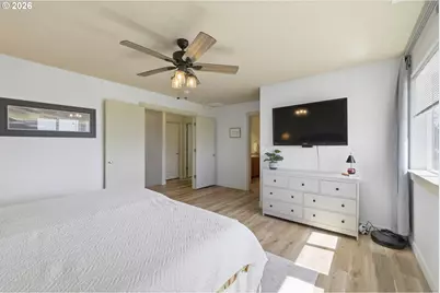 5442 Pranz Pl, Eugene, OR 97402 - Photo 17