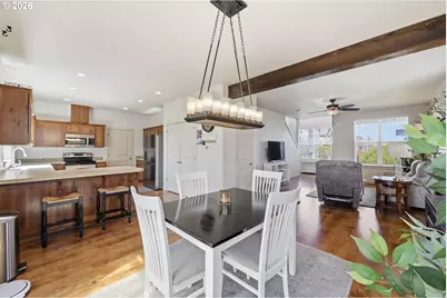 5442 Pranz Pl, Eugene, OR 97402 - Photo 13