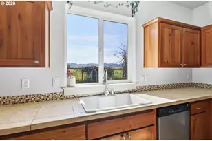 5442 Pranz Pl, Eugene, OR 97402 - Photo 11