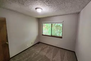 8768 SW Iroquois Dr, Tualatin, OR 97062 - Photo 17