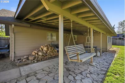 609 E Sunset Ct, Newberg, OR 97132 - Photo 29
