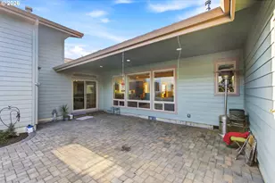 867 Corsair Dr, Independence, OR 97351 - Photo 29