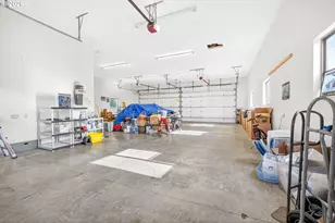 867 Corsair Dr, Independence, OR 97351 - Photo 39