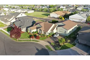 867 Corsair Dr, Independence, OR 97351 - Photo 43