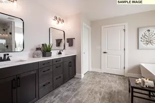 8119 N Hargrave St, Camas, WA 98607 - Photo 17