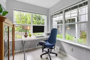 1719 NW Miller Hill Ct, Portland, OR 97229 - Photo 15