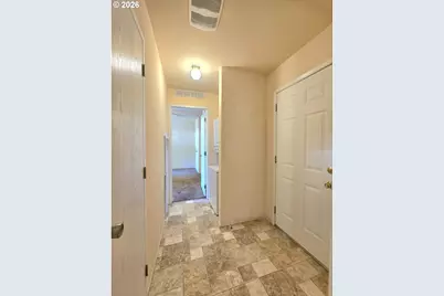 1475 Green Acres Rd #82, Eugene, OR 97408 - Photo 9