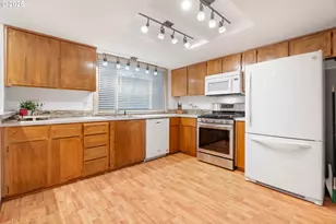 1480 SE Jacquelin Dr, Hillsboro, OR 97123 - Photo 15