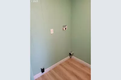 811 Laurel Ave, Reedsport, OR 97467 - Photo 25