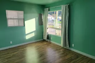 811 Laurel Ave, Reedsport, OR 97467 - Photo 3