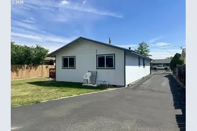 3208 N Union St, La Grande, OR 97850 - Photo 7