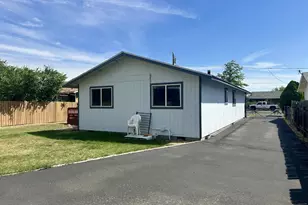 3208 N Union St, La Grande, OR 97850 - Photo 7