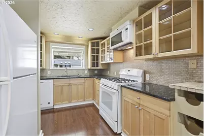21659 SW Dakota Cir, Tualatin, OR 97062 - Photo 17