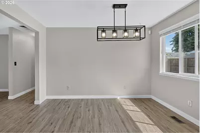 2051 Lafayette St, Albany, OR 97322 - Photo 3