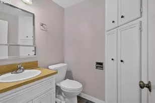 2051 Lafayette St, Albany, OR 97322 - Photo 13