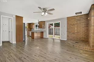 2051 Lafayette St, Albany, OR 97322 - Photo 9