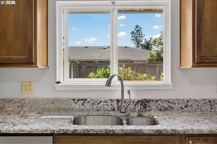 2051 Lafayette St, Albany, OR 97322 - Photo 7
