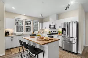 17182 SW Appledale Rd, Beaverton, OR 97007 - Photo 3