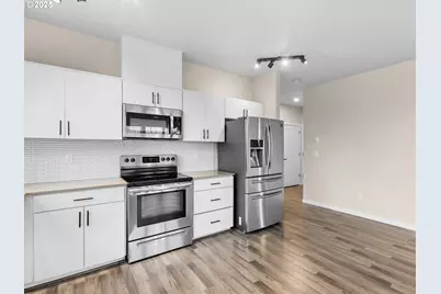 17182 SW Appledale Rd #405, Beaverton, OR 97007 - Photo 9