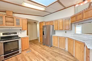 950 Pomona St, The Dalles, OR 97058 - Photo 3