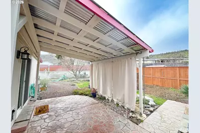 950 Pomona St #167, The Dalles, OR 97058 - Photo 13