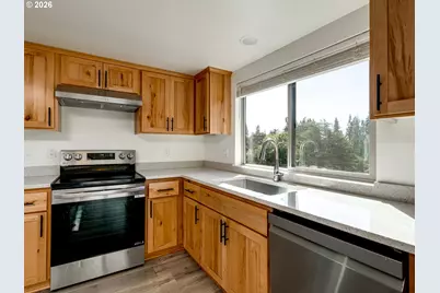 34570 Pittsburg Rd, Saint Helens, OR 97051 - Photo 9