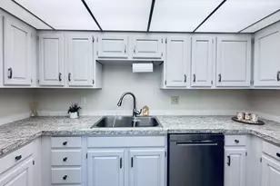 743 Marine View Dr, Longview, WA 98632 - Photo 5