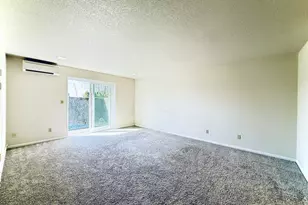 743 Marine View Dr, Longview, WA 98632 - Photo 21