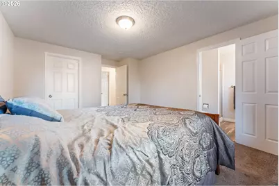 1893 NE 12th Ave, Hillsboro, OR 97124 - Photo 19