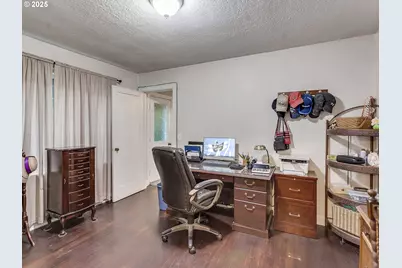 299 SW 3rd Ave, Canby, OR 97013 - Photo 13