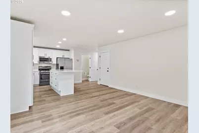 9613 NE 26th Pl, Vancouver, WA 98665 - Photo 13
