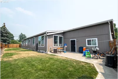 3008 N 1st St, La Grande, OR 97850 - Photo 27