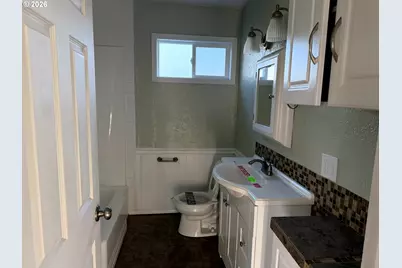 591 Wayne Dr N, Keizer, OR 97303 - Photo 13