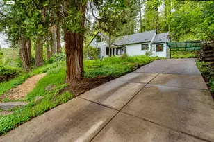 3398 Olive St, Eugene, OR 97405 - Photo 39