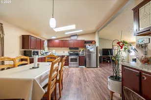 11105 NE Main St, Donald, OR 97020 - Photo 7