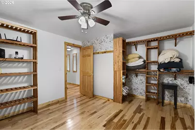 271 Anita Ln, Glide, OR 97443 - Photo 17