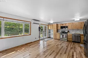 271 Anita Ln, Glide, OR 97443 - Photo 9