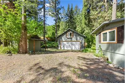 271 Anita Ln, Glide, OR 97443 - Photo 5