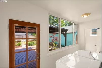 402 SE 31st Ave, Portland, OR 97214 - Photo 23
