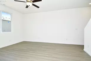 3905 SW Duniway Ln, Gresham, OR 97080 - Photo 7